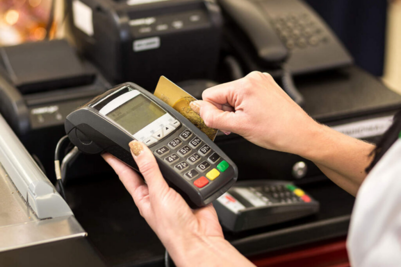 Hộ kinh doanh sử dụng hóa đơn điện tử, kê khai thuế ra sao từ năm 2026?